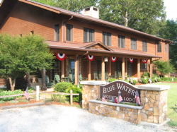 Blue Waters Mountain Lodge, July 4, 2008