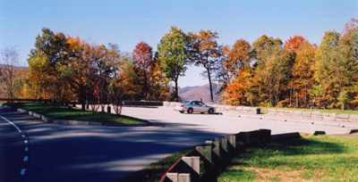 Cherohala Skyway has a number of scenic overlooks and picnic spots